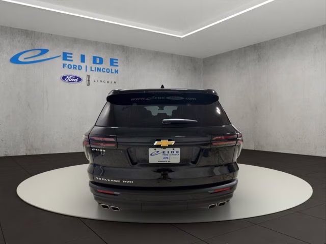2024 Mosaic Black Metallic Chevrolet Traverse LS AWD SUV