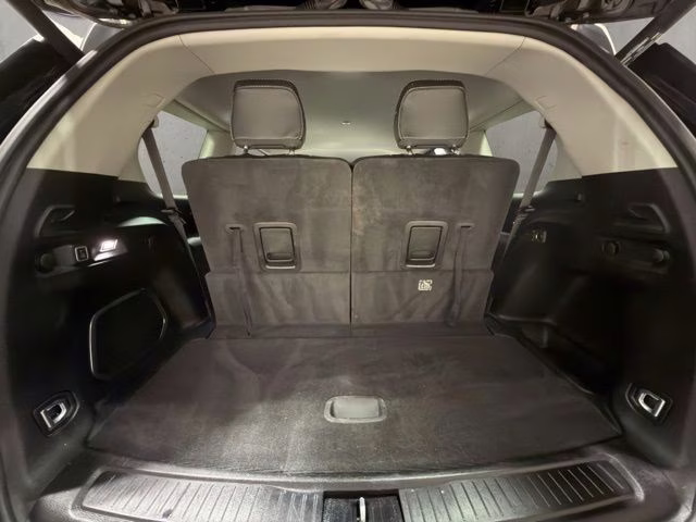 2021 Diamond Black Crystal Pearlcoat Jeep Grand Cherokee L Limited 4X4 SUV