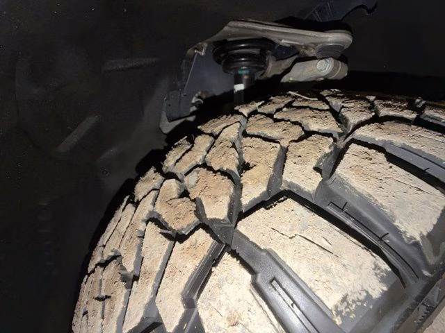 2021 Diamond Black Crystal Pearlcoat Jeep Grand Cherokee L Limited 4X4 SUV