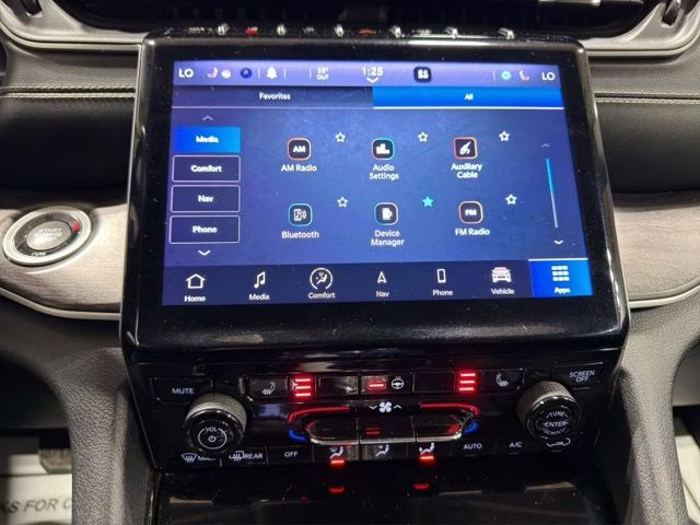 2021 Diamond Black Crystal Pearlcoat Jeep Grand Cherokee L Limited 4X4 SUV