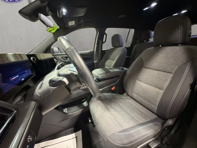 2024 Mosaic Black Metallic Chevrolet Traverse LS AWD SUV