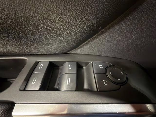 2024 Mosaic Black Metallic Chevrolet Traverse LS AWD SUV