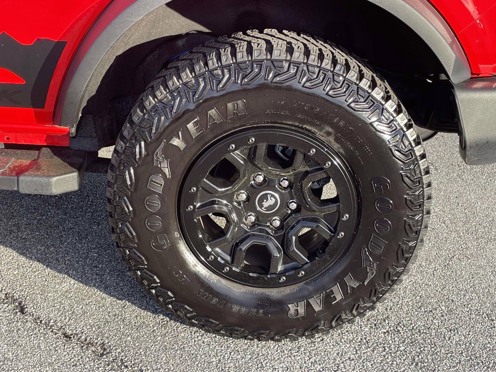 2024 Race Red Ford Bronco Wildtrak 4X4 SUV