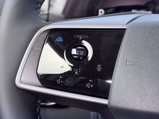 2026 Champagne Silver Metallic Nissan Murano Platinum AWD SUV