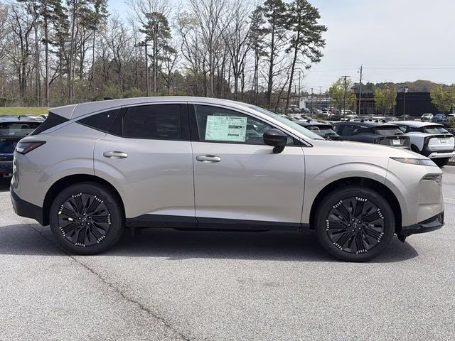 2026 Champagne Silver Metallic Nissan Murano Platinum AWD SUV