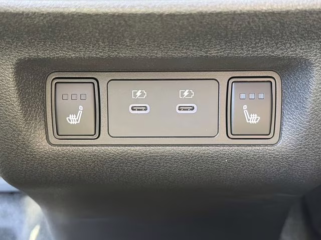 2026 Everest White Pearl/Black Nissan Murano Platinum AWD SUV
