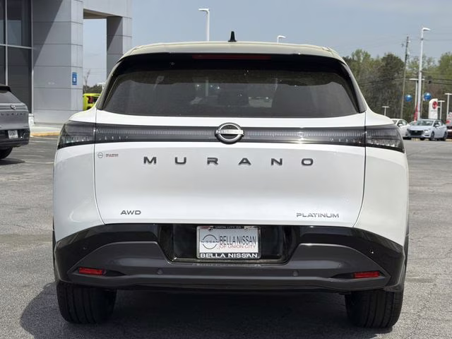 2026 Everest White Pearl/Black Nissan Murano Platinum AWD SUV