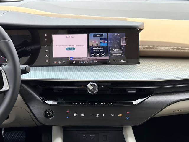 2026 Everest White Pearl/Black Nissan Murano Platinum AWD SUV