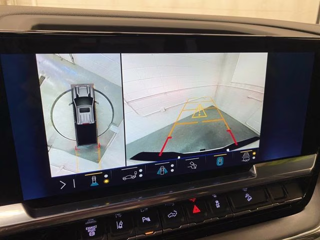 2024 Iridescent Pearl Tricoat Chevrolet Silverado 2500HD High Country 4X4 Truck