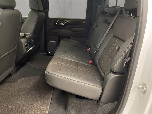 2024 Iridescent Pearl Tricoat Chevrolet Silverado 2500HD High Country 4X4 Truck