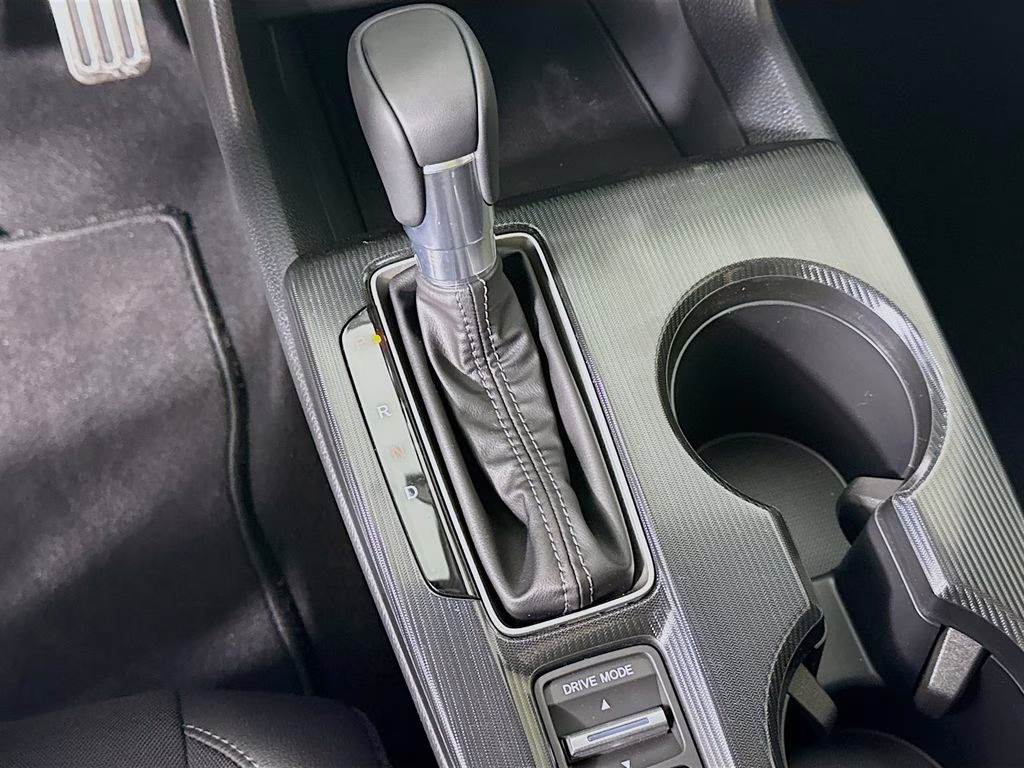 2026 Platinum White Pearl Honda Civic Sport FWD Hatchback