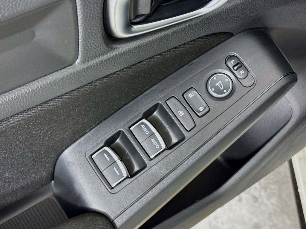 2026 Platinum White Pearl Honda Civic Sport FWD Hatchback