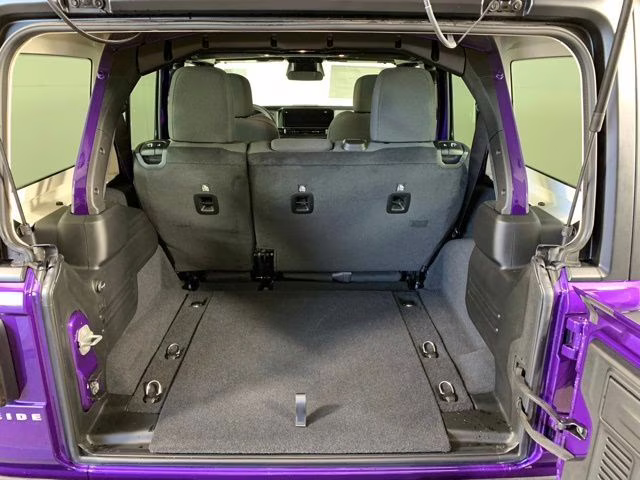 2026 Reign Jeep Wrangler 4-Door Sport S 4X4 SUV