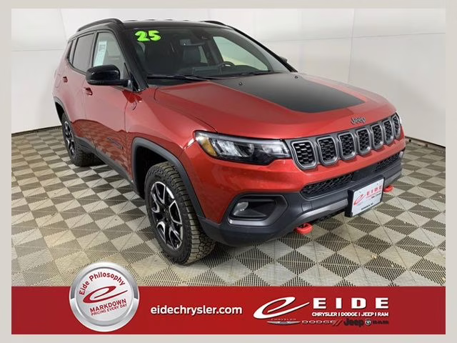 2025 Red Hot Pearlcoat Jeep Compass Trailhawk 4X4 SUV