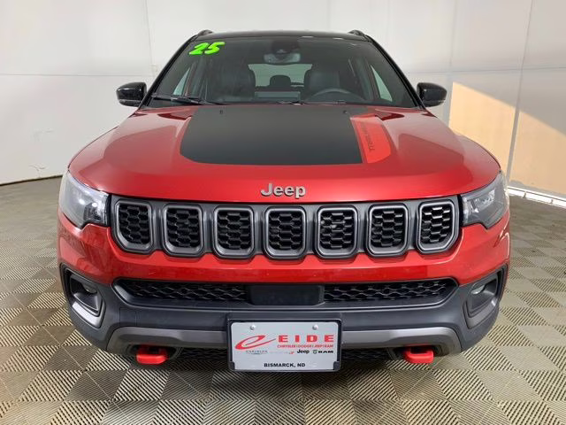 2025 Red Hot Pearlcoat Jeep Compass Trailhawk 4X4 SUV