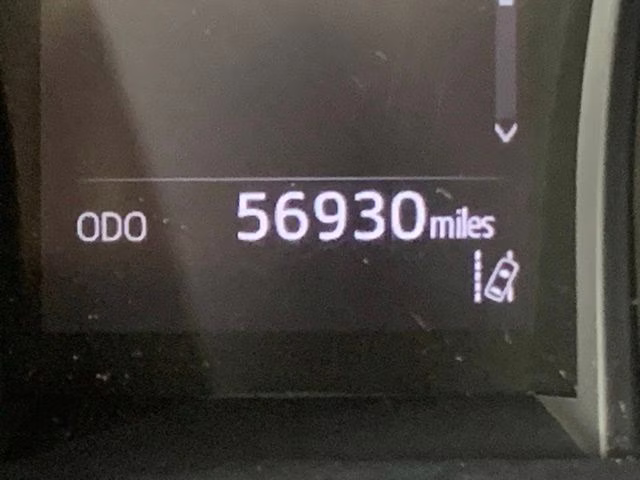 2023 Wind Chill Pearl Toyota Camry SE FWD Sedan