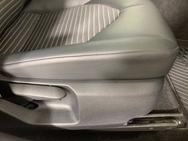 2023 Wind Chill Pearl Toyota Camry SE FWD Sedan