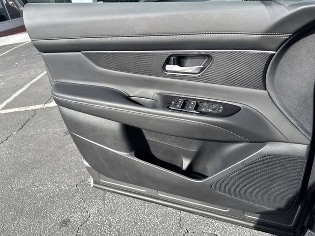 2025 Gun Metallic Nissan Murano SV FWD SUV