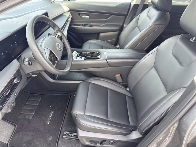 2025 Gun Metallic Nissan Murano SV FWD SUV