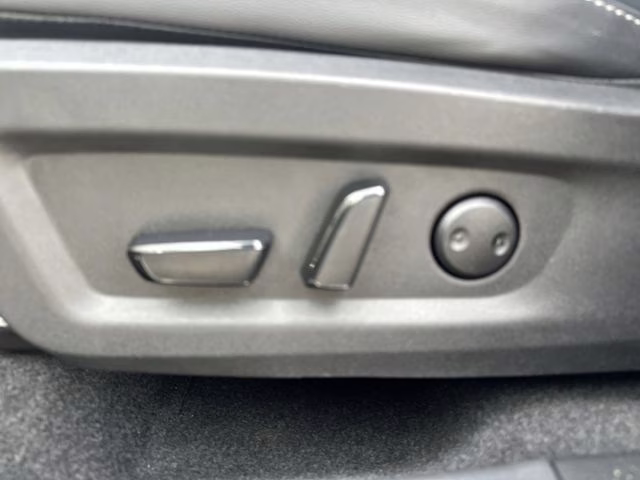 2025 Gun Metallic Nissan Murano SV FWD SUV