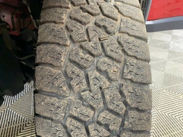 2025 Red Hot Pearlcoat Jeep Compass Trailhawk 4X4 SUV