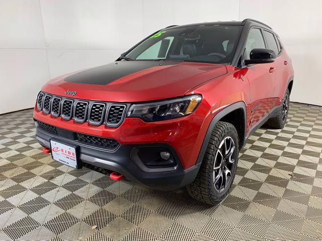 2025 Red Hot Pearlcoat Jeep Compass Trailhawk 4X4 SUV