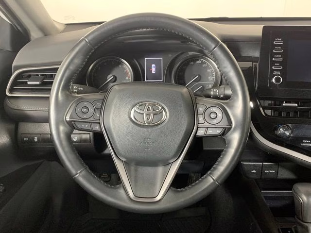 2023 Wind Chill Pearl Toyota Camry SE FWD Sedan