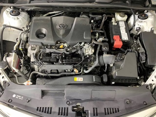 2023 Wind Chill Pearl Toyota Camry SE FWD Sedan