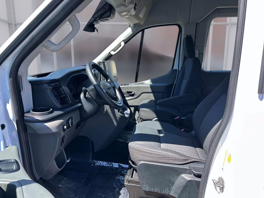 2023 Oxford White Ford Transit-350 XLT RWD Crossover