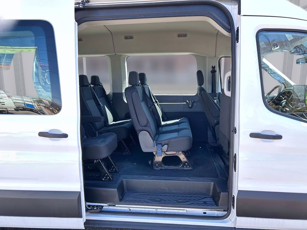 2023 Oxford White Ford Transit-350 XLT RWD Crossover