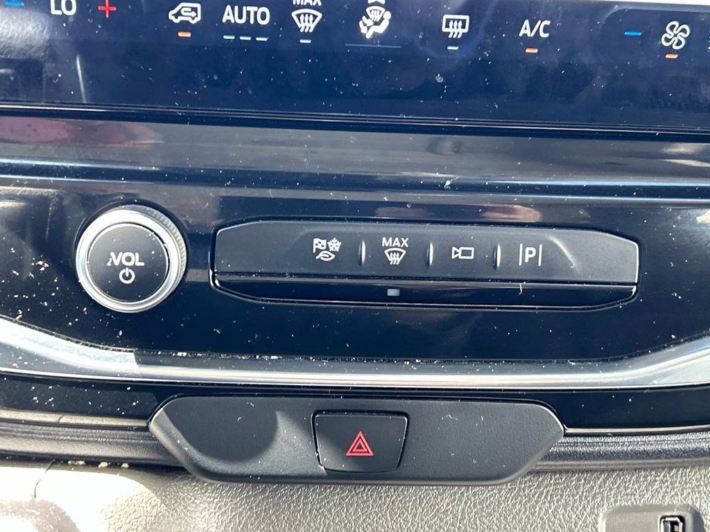 2023 Oxford White Ford Transit-350 XLT RWD Crossover