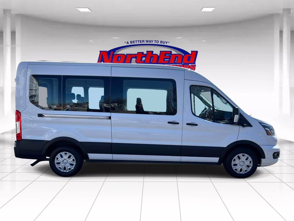 2023 Oxford White Ford Transit-350 XLT RWD Crossover