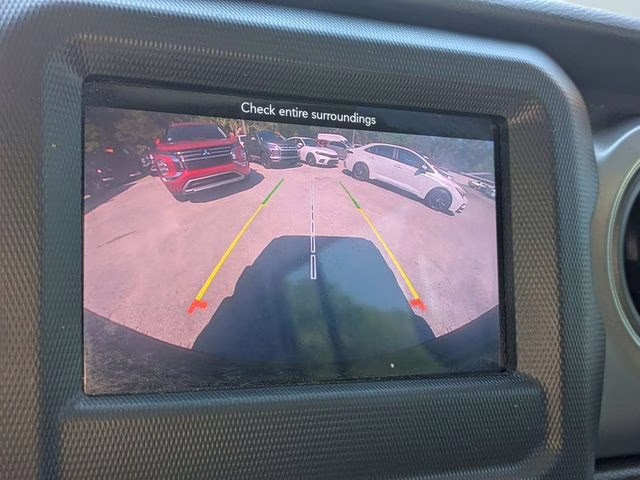 2022 Bright White Clearcoat Jeep Wrangler Unlimited Willys 4X4 SUV