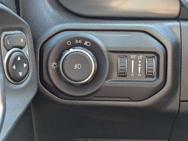 2022 Bright White Clearcoat Jeep Wrangler Unlimited Willys 4X4 SUV