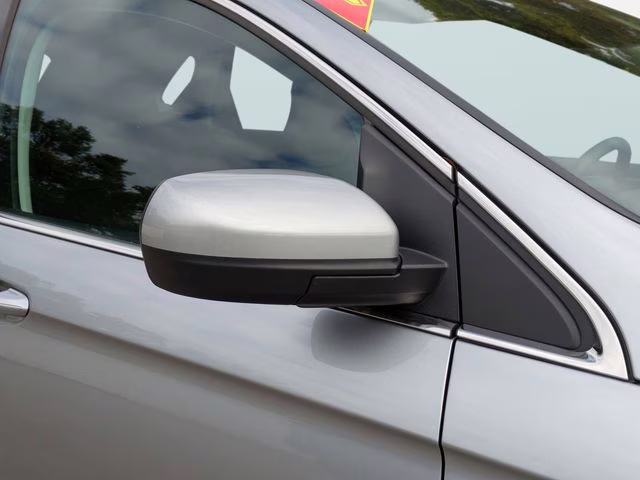 2024 Silver Metallic Ford Edge SEL AWD SUV