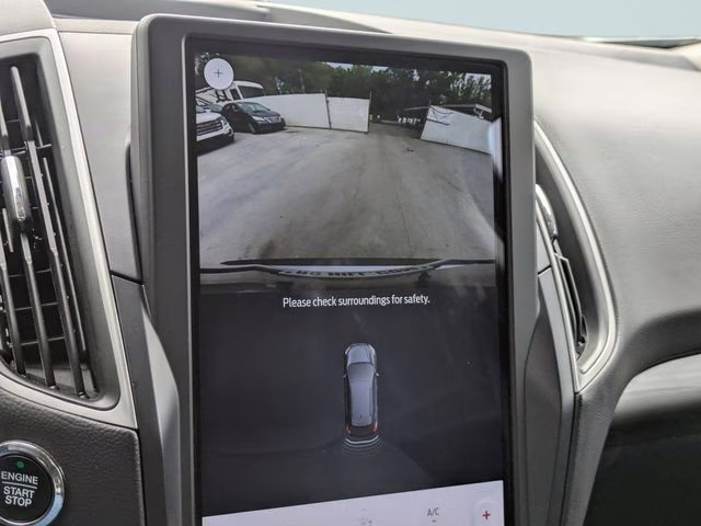 2024 Silver Metallic Ford Edge SEL AWD SUV