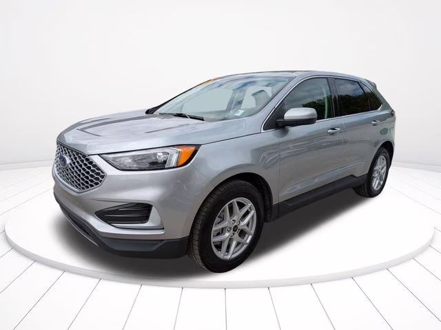 2024 Silver Metallic Ford Edge SEL AWD SUV