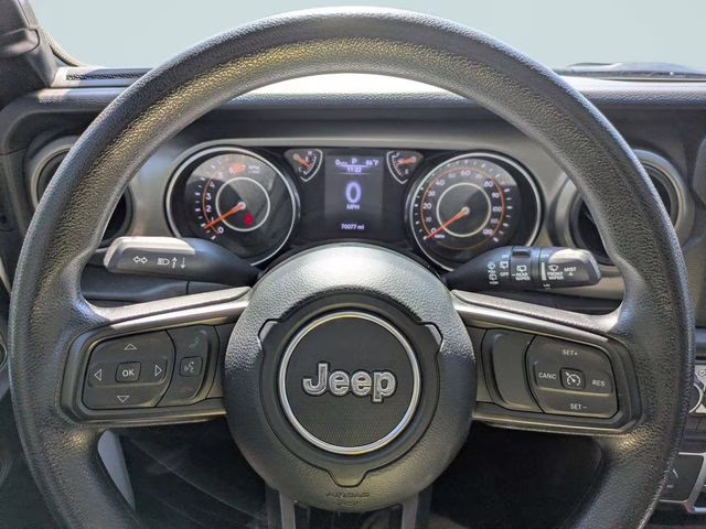 2022 Bright White Clearcoat Jeep Wrangler Unlimited Willys 4X4 SUV