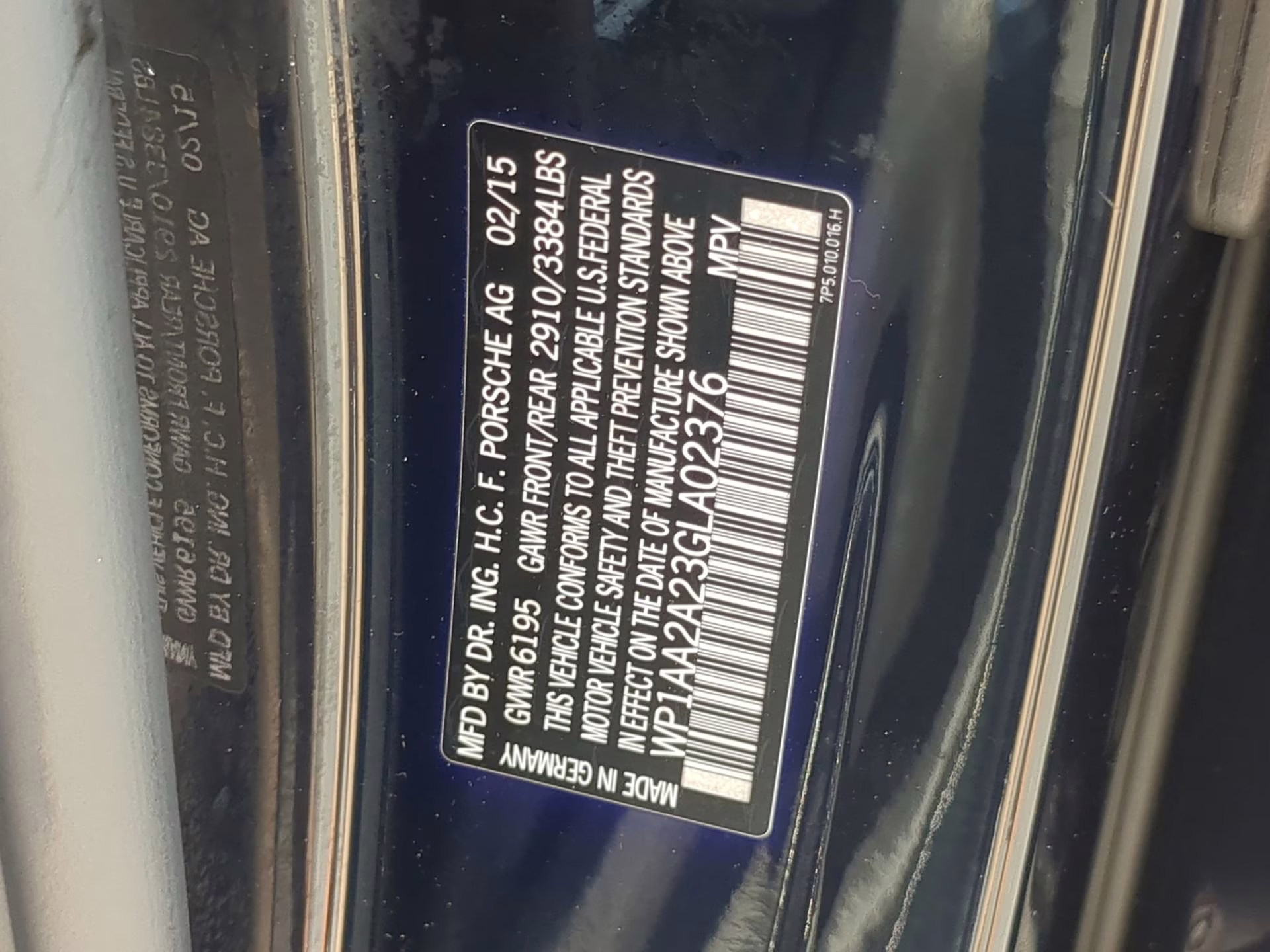 2016 Moonlight Blue Metallic Porsche Cayenne AWD SUV