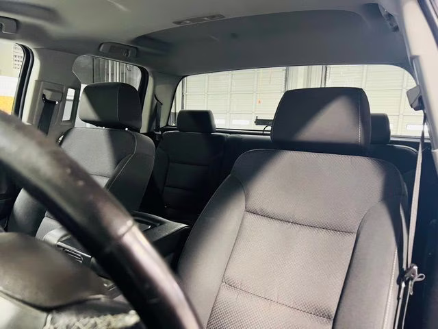 2019 Graphite Metallic Chevrolet Silverado 1500 LD LT 4X4 Truck