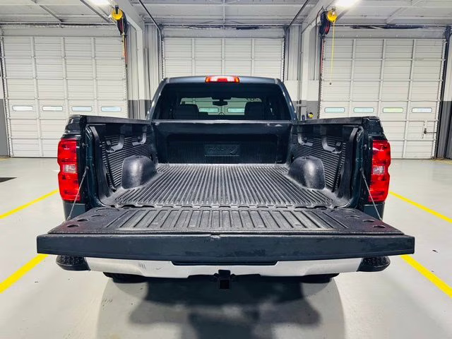 2019 Graphite Metallic Chevrolet Silverado 1500 LD LT 4X4 Truck