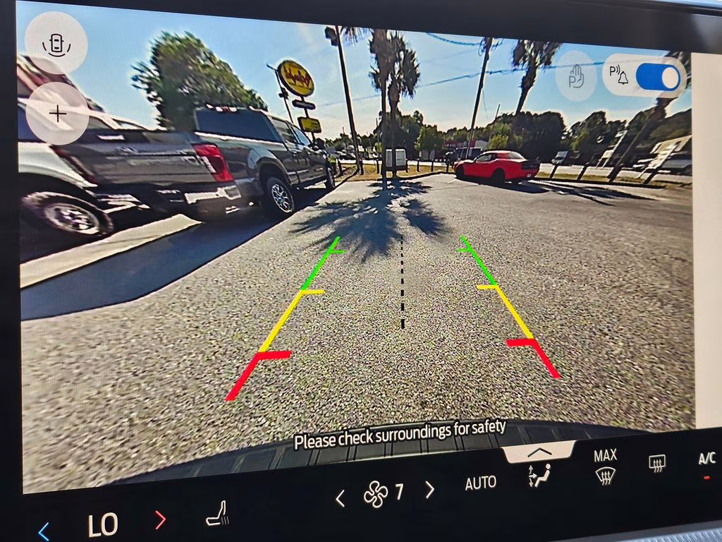 2026 Space White Metallic Ford Explorer Active RWD SUV