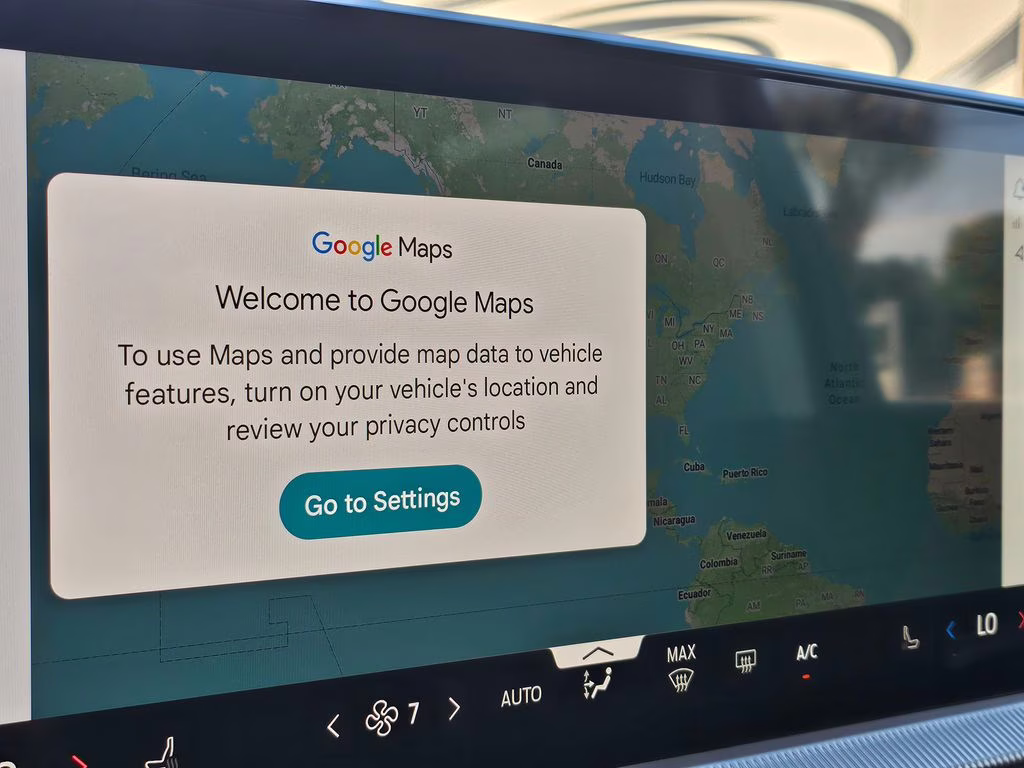 2026 Space White Metallic Ford Explorer Active RWD SUV