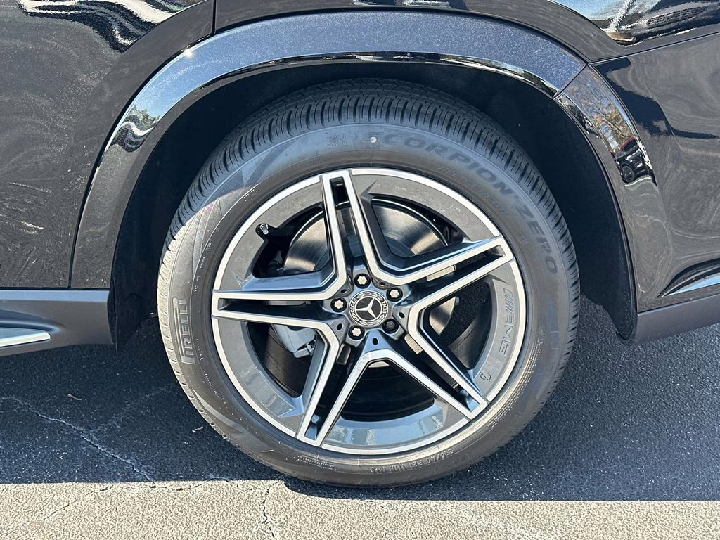 2026 Black Mercedes-Benz GLS GLS 450 AWD SUV