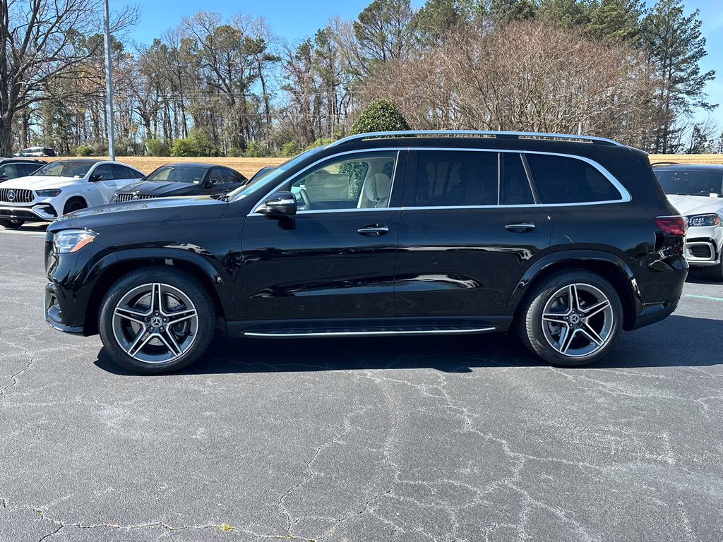 2026 Black Mercedes-Benz GLS GLS 450 AWD SUV