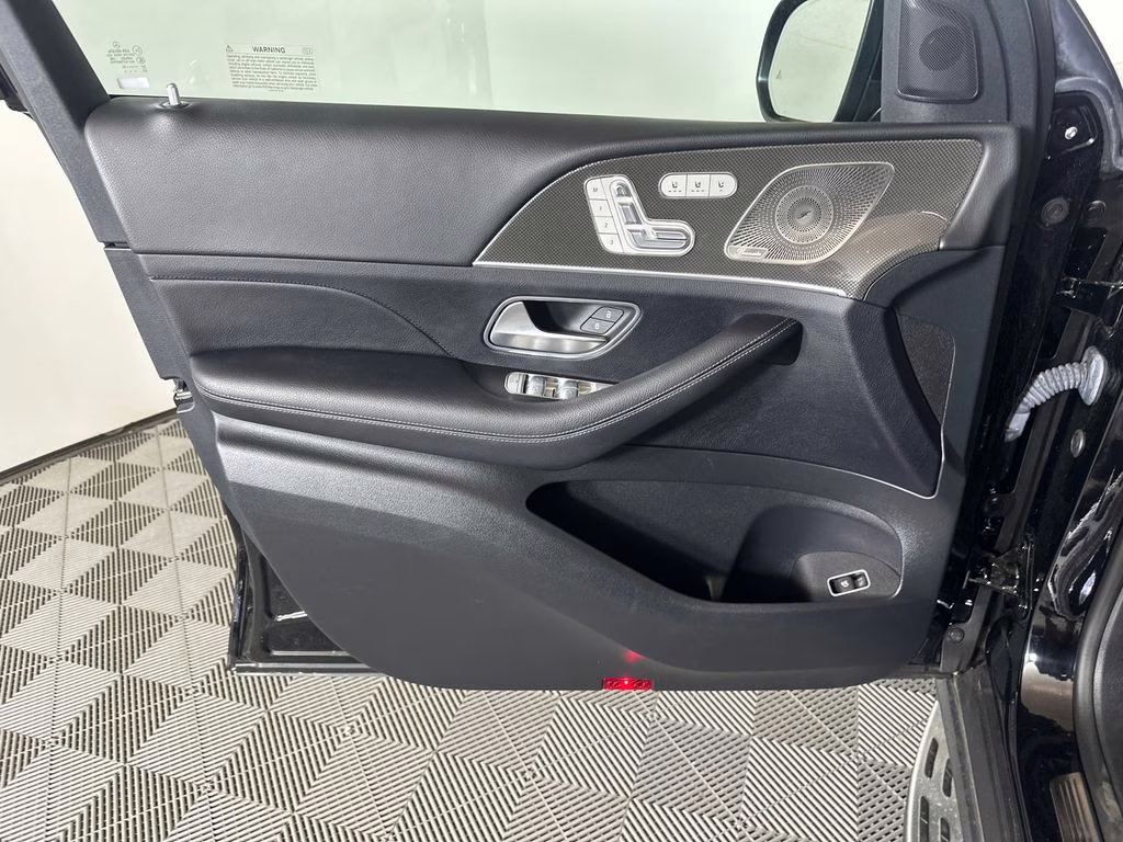 2023 Black Mercedes-Benz GLS GLS 450 AWD SUV