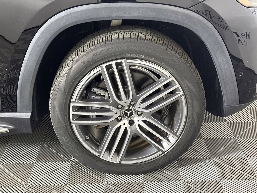 2023 Black Mercedes-Benz GLS GLS 450 AWD SUV