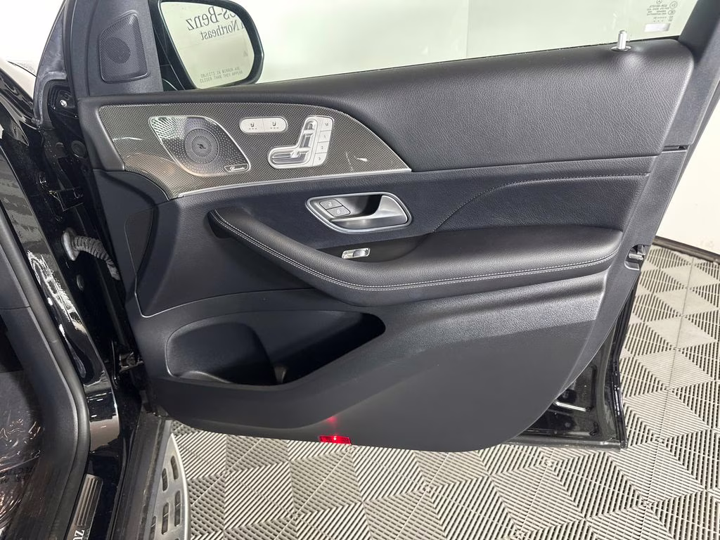 2023 Black Mercedes-Benz GLS GLS 450 AWD SUV