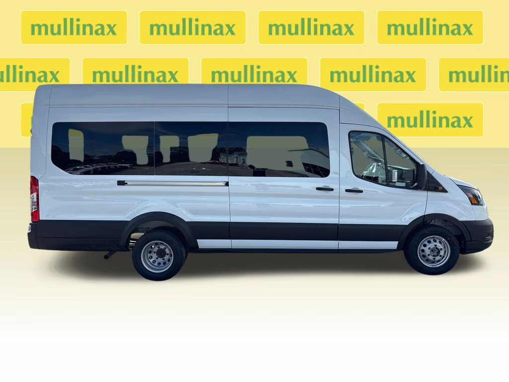 2026 Oxford White Ford Transit-350 XL RWD Crossover