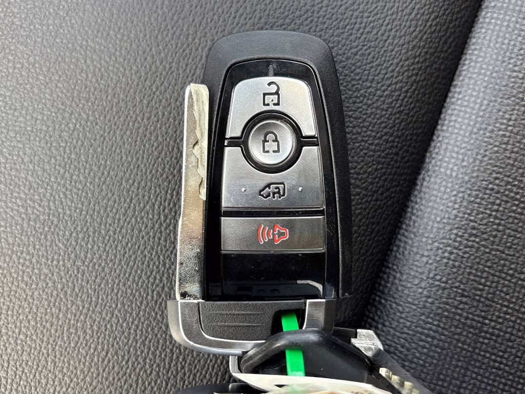 2026 Oxford White Ford Transit-350 XL RWD Crossover